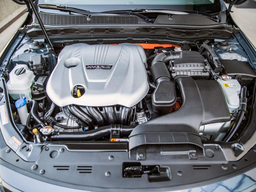  Kia Optima Hybrid 2014 года  (фото 15 из 32)